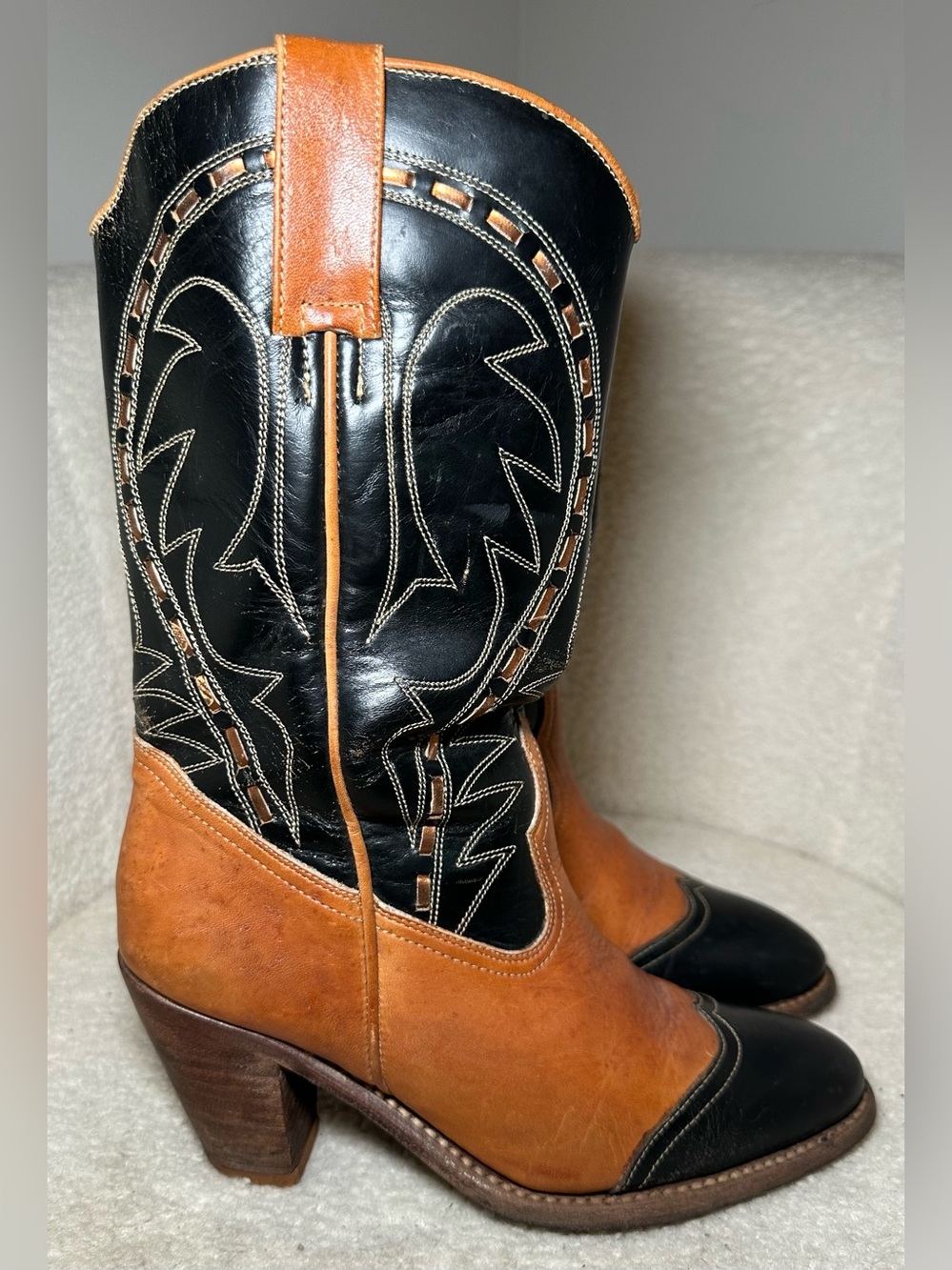 Vintage ALDO BRAZIL Leather Western Cowboy Boots Black Cognac Boho Festival 6.5